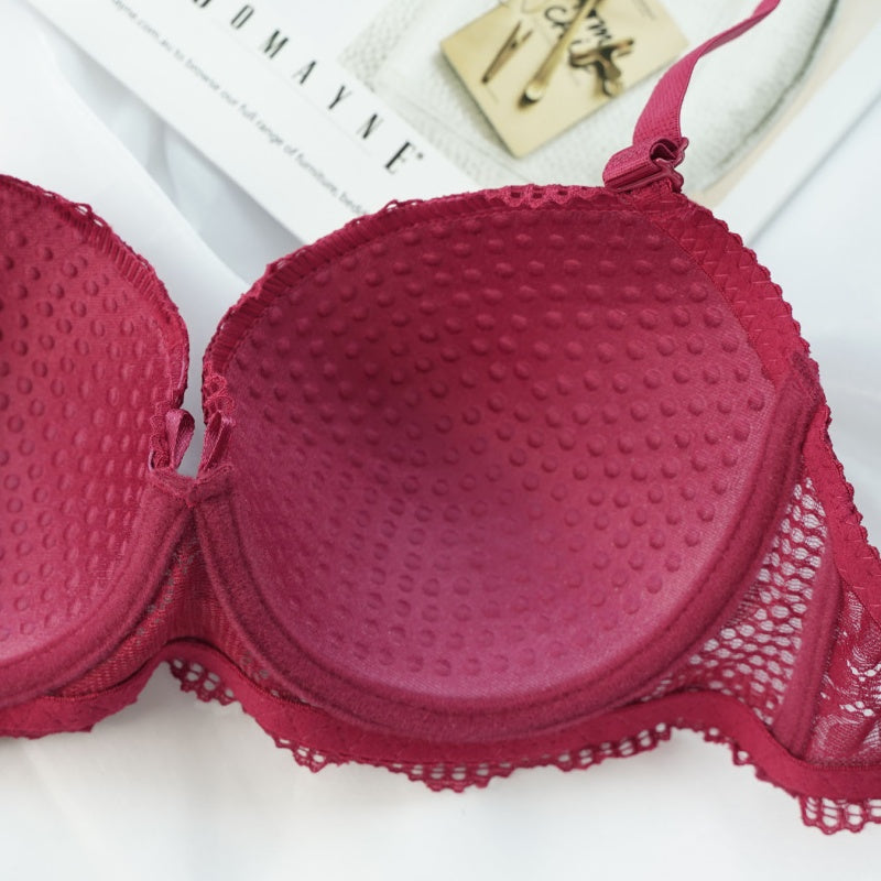 Conjunto de Encaje con Copa y Lacito